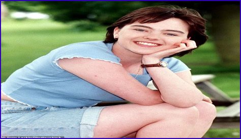 Singer Melanie's Tragic Battle With Cancer