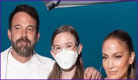 Why Ben Affleck's Daughter Masks Up